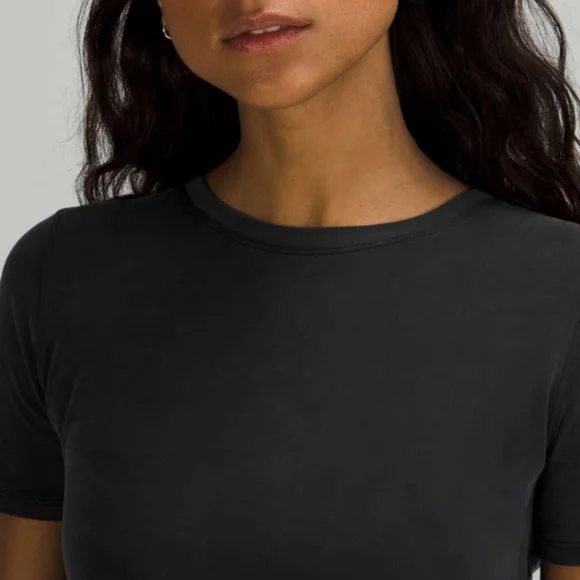 Lululemon Open Tie-Back Short Sleeve Black - Picture 5 of 13